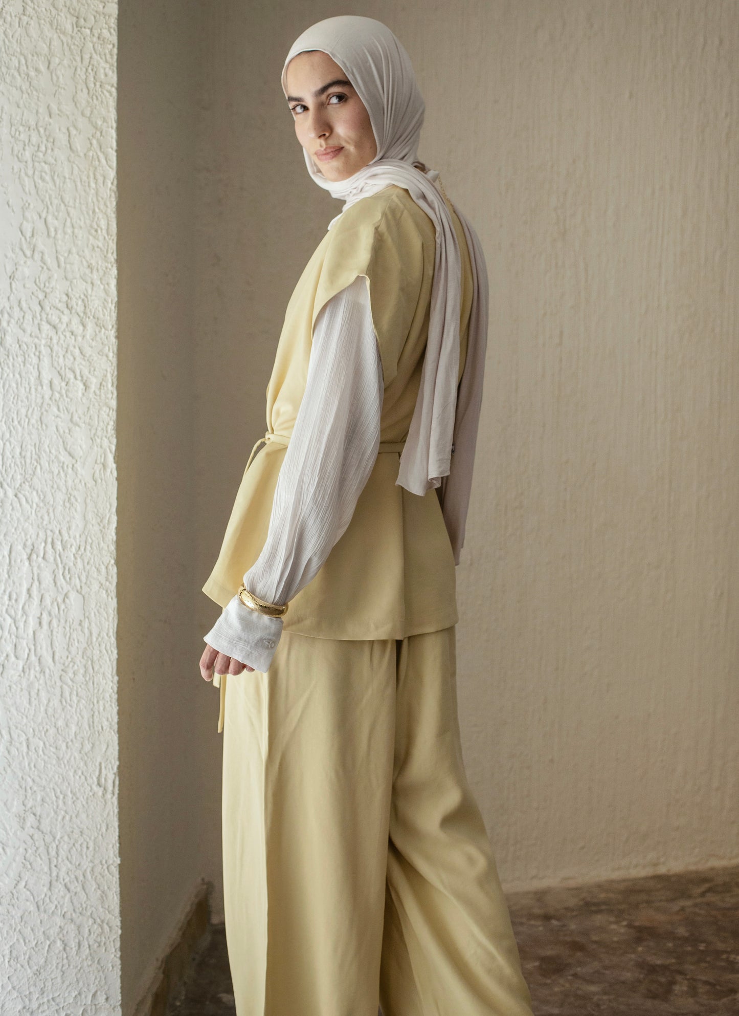Vest Set In Butter Yellow