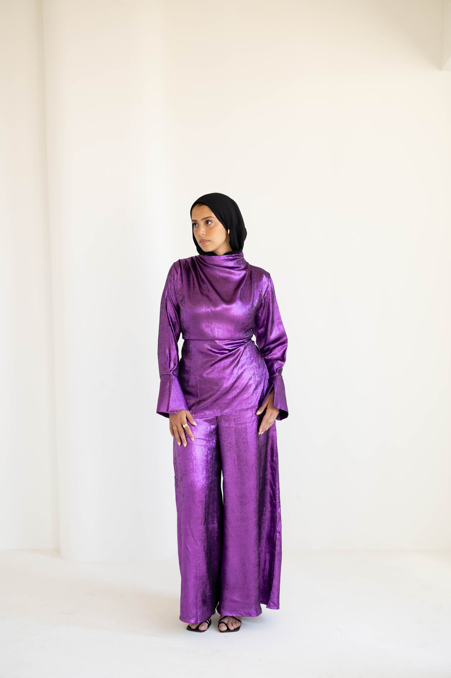Draped shimmer set In Purple