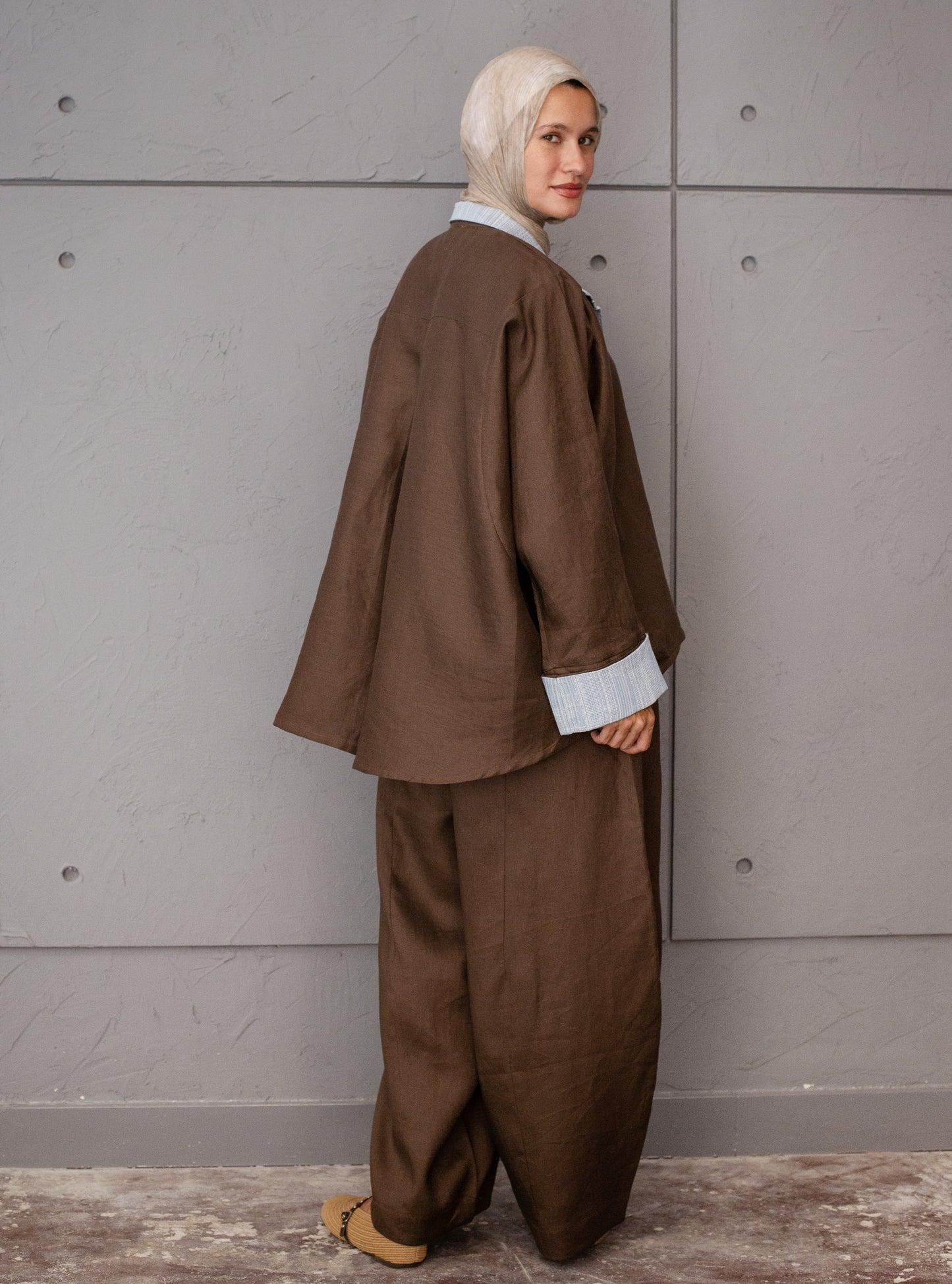 The Canvas Overshirt In Brown