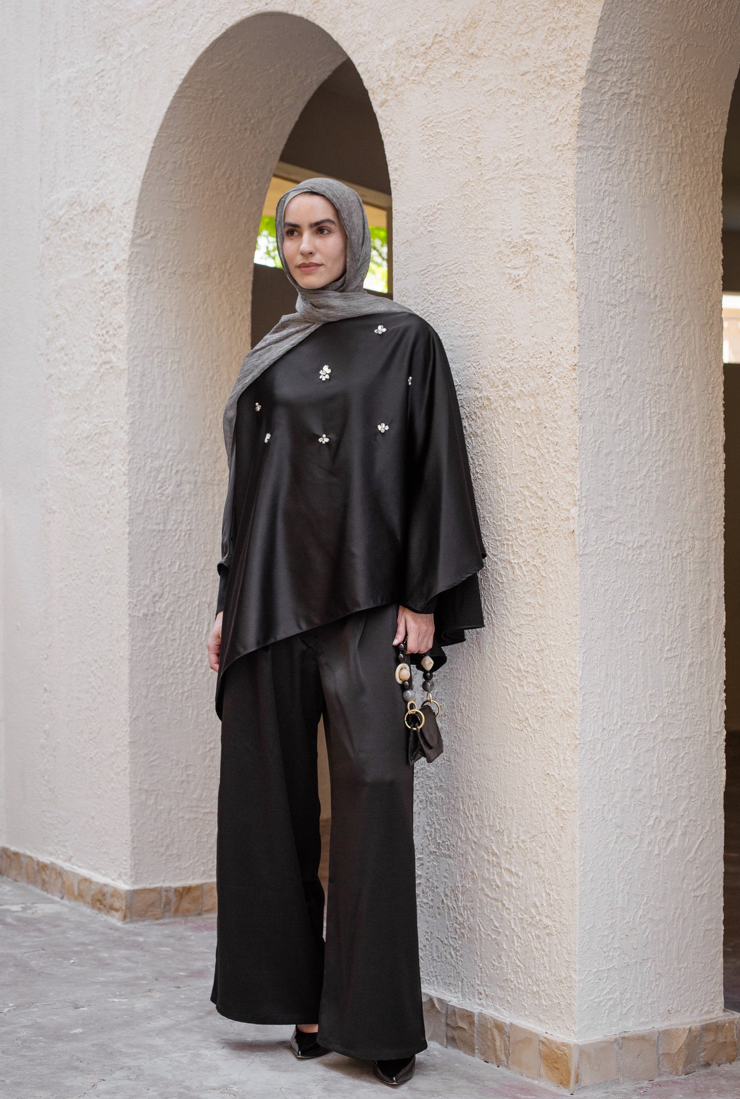 Diala Crystal Edition Set In Black