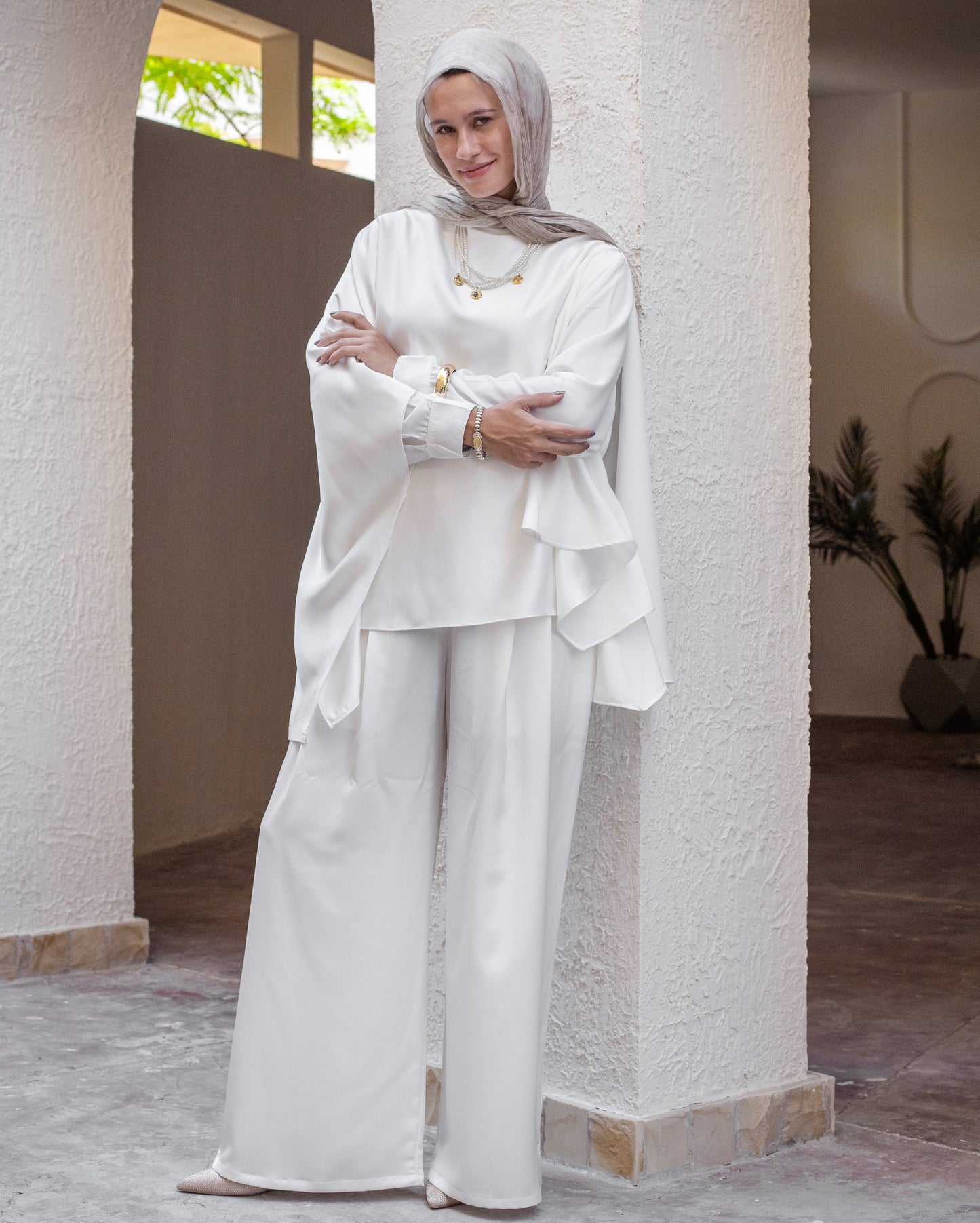 Diala Set In OffWhite