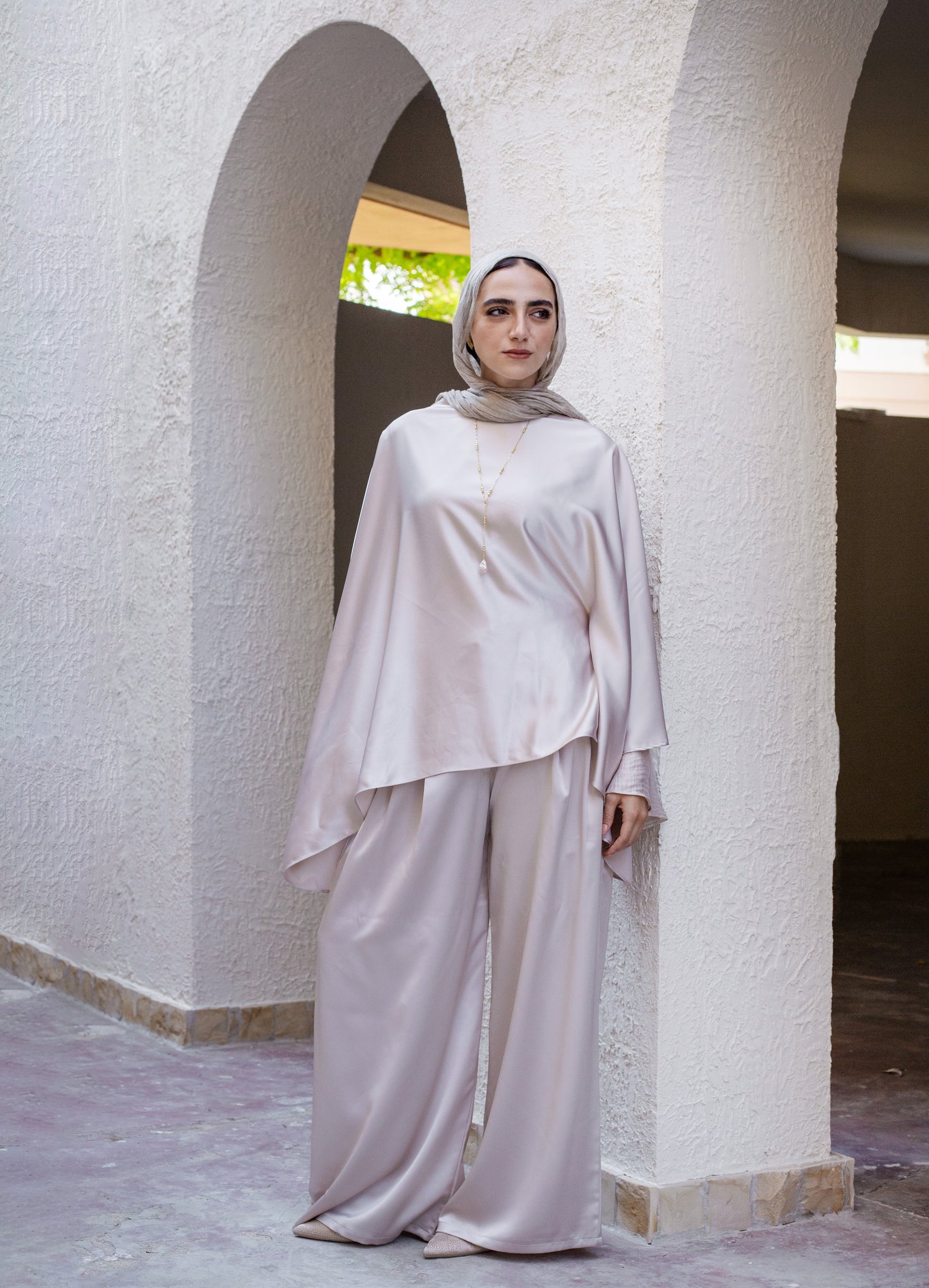 Diala Set In Beige