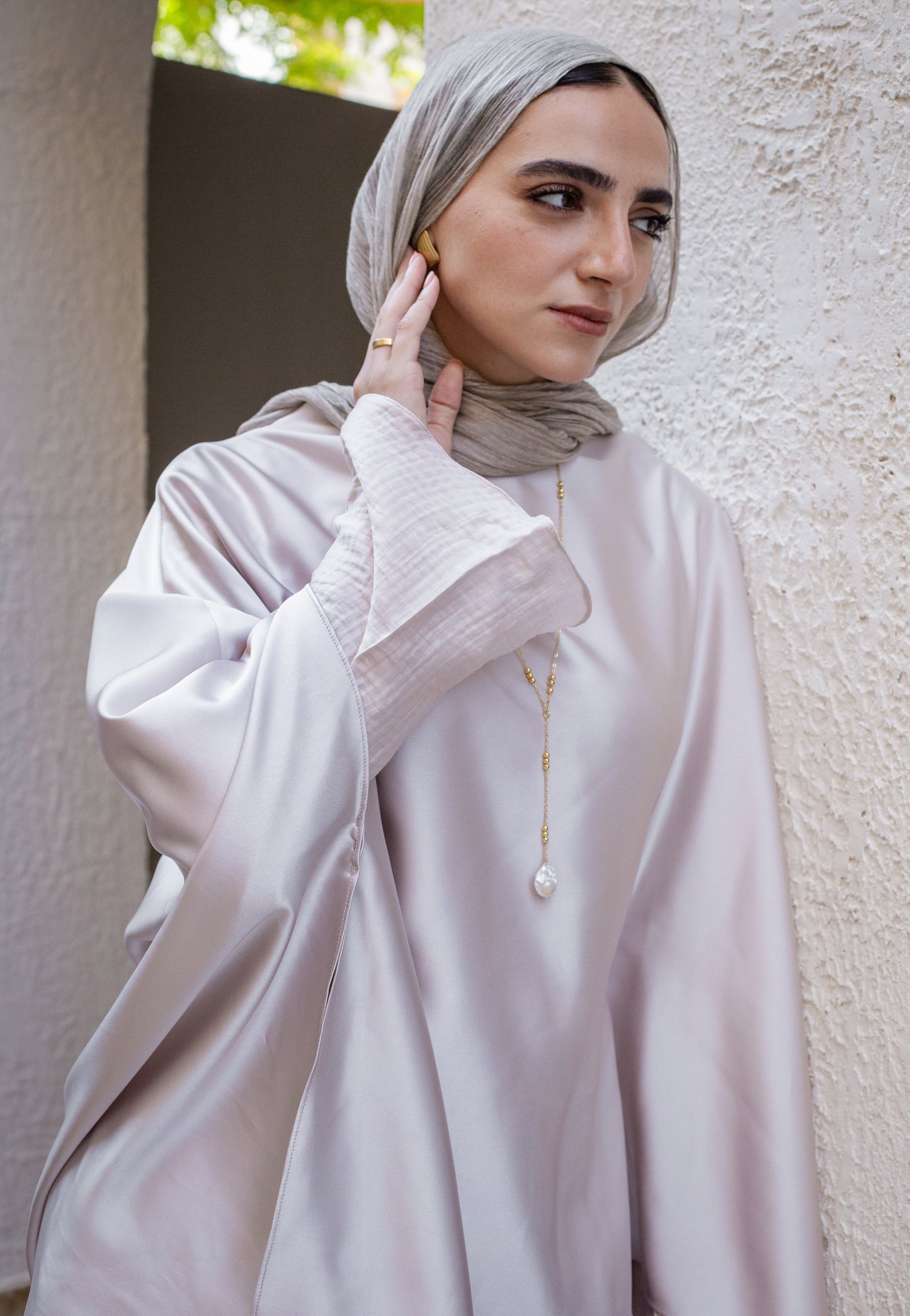 Diala Set In Beige
