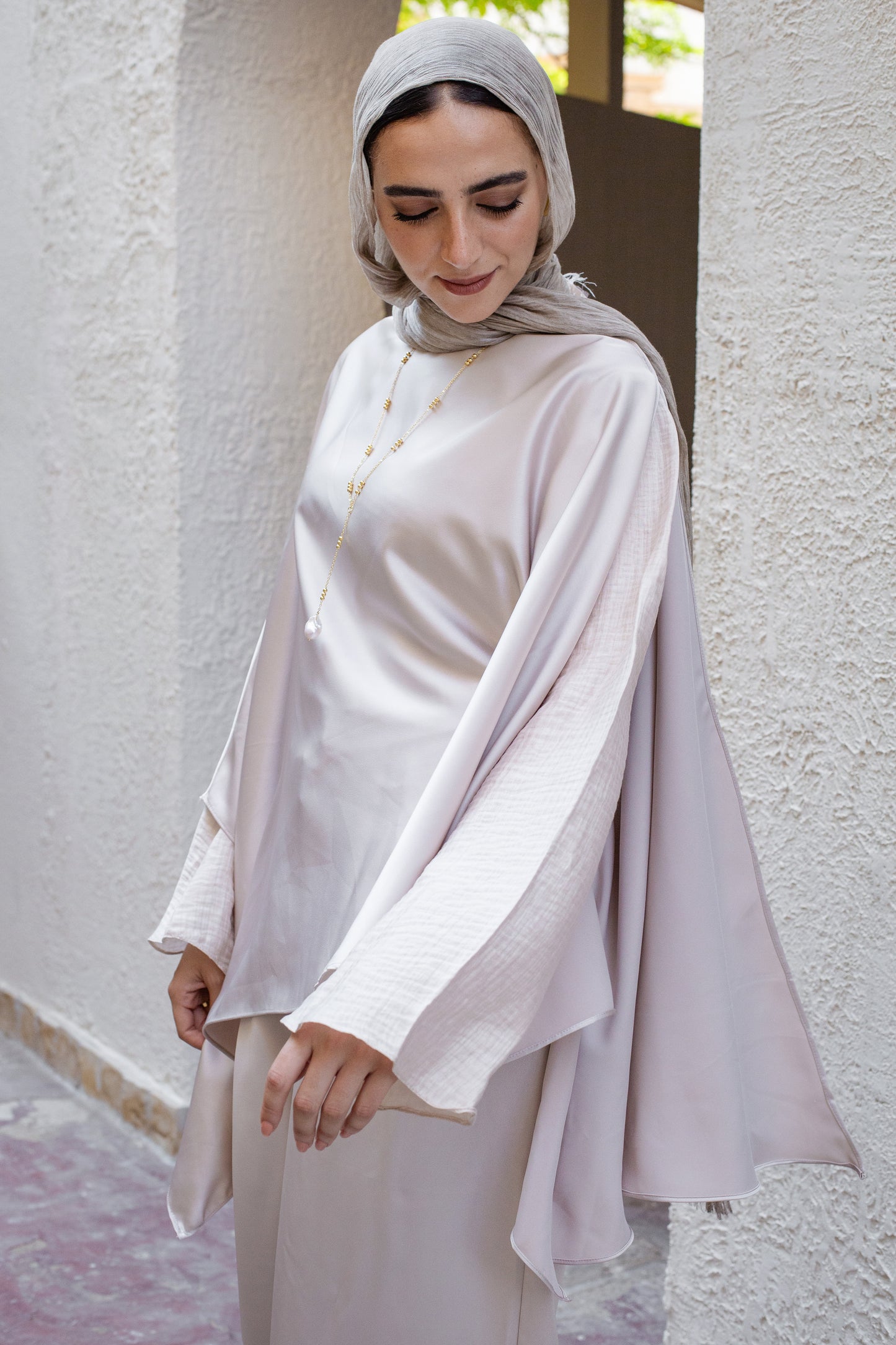 Diala Set In Beige