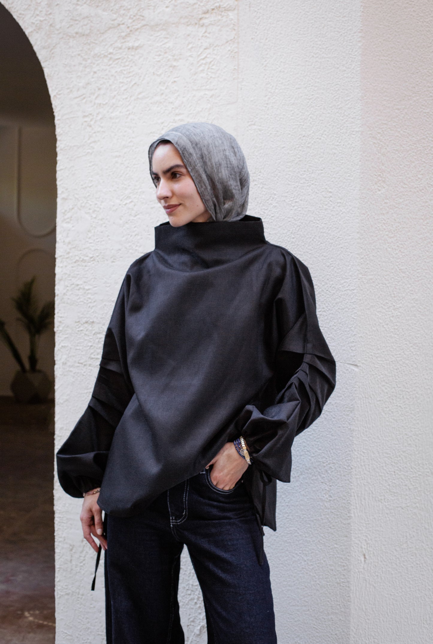 Collar Top In Black