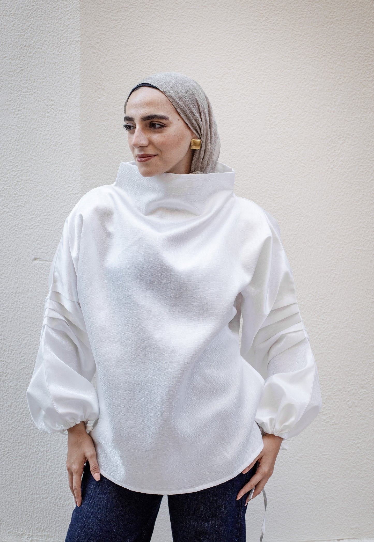 Collar Top In off white