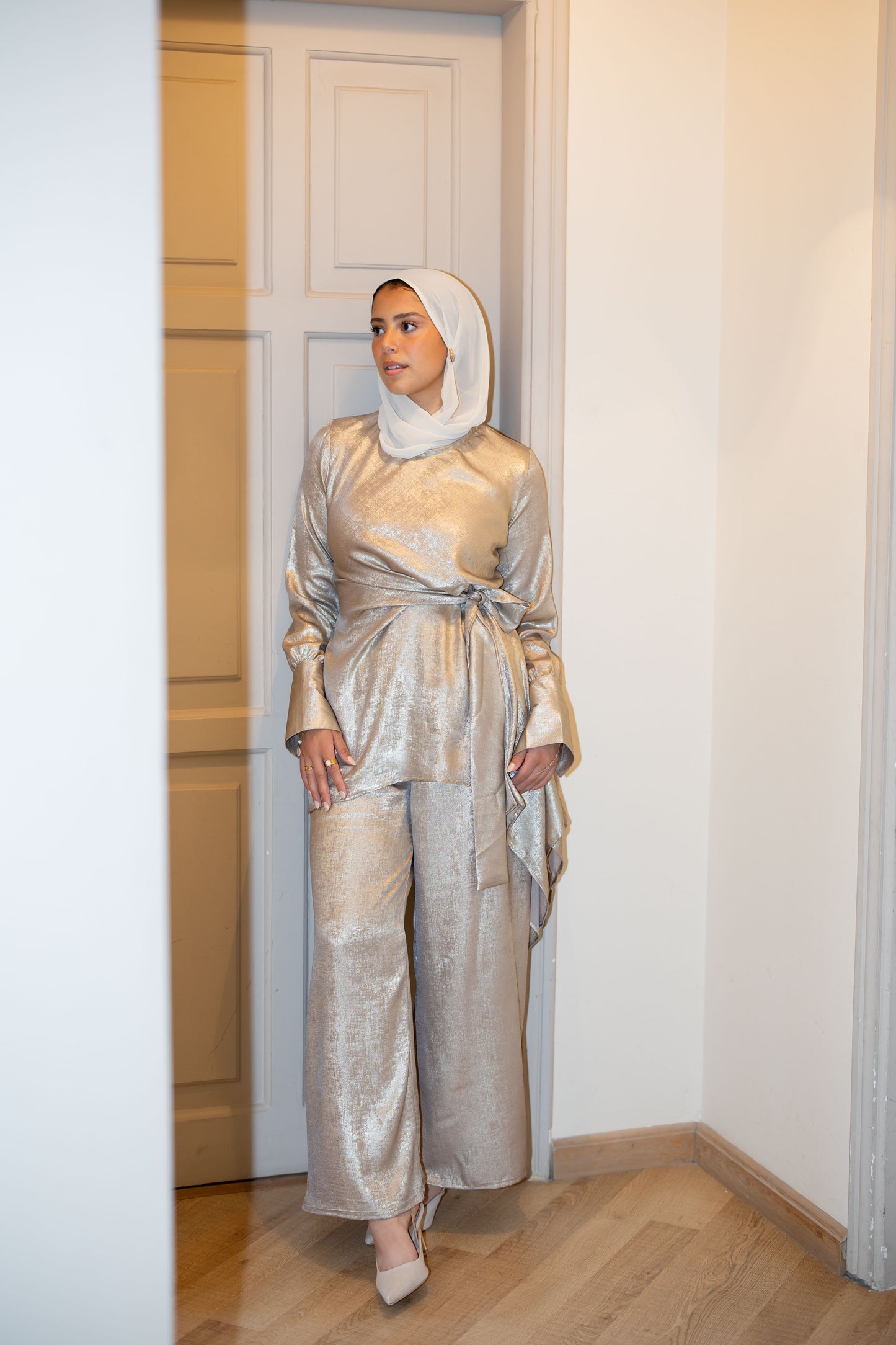 Sophia Set In Cafe/Gold