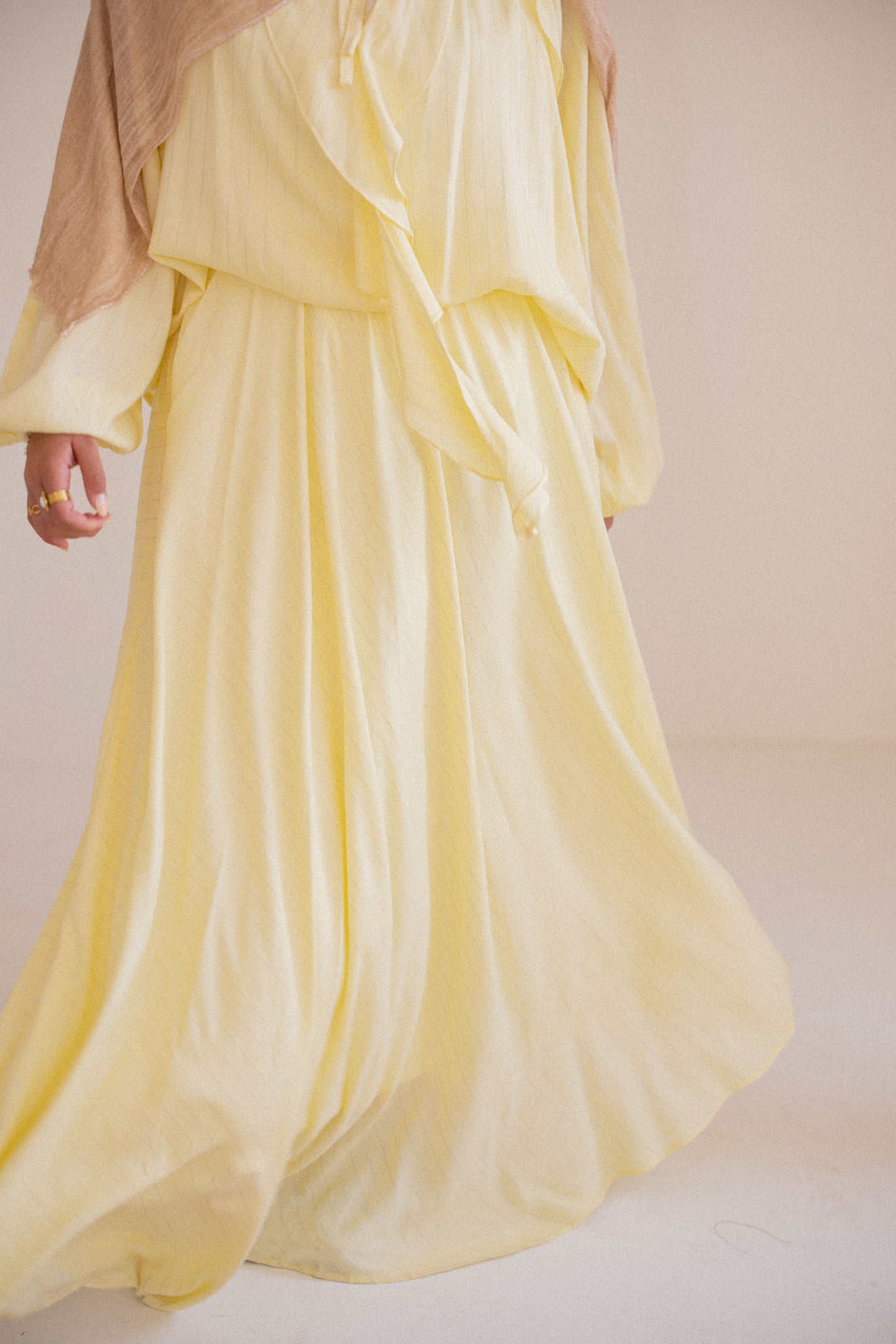 Breeze Set In Yellow